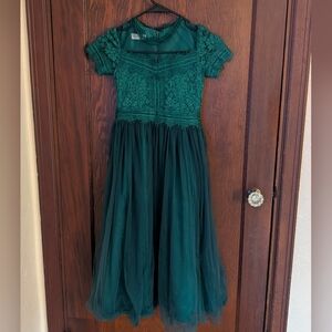 Trish Scully For Kids Emerald Green Harmony Short Sleeve Full Dress Size 8